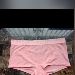 Victoria's secret pink